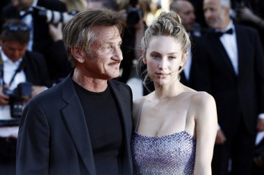 Sean Penn ve Dylan Frances Penn 