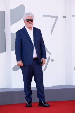 Pedro Almodovar, Venedik Film Festivali sırasında 3 Eylül 2020 tarihinde Venedik, İtalya 'da gerçekleştirilen 