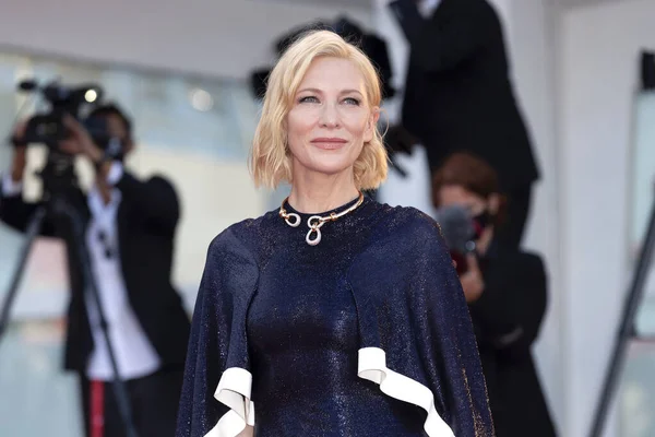 Cate Blanchett, 2 Eylül 2020 'de Venedik Film Festivali' nin açılış törenine katılıyor..