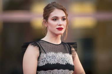 10 Eylül 2020 'de Venedik, İtalya' da düzenlenen 77. Venedik Film Festivali 'nde Ludovica Martino 