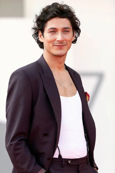 Venedig Italien September Noah Saavedra Besucht Die Premiere Des Films — Stockfoto