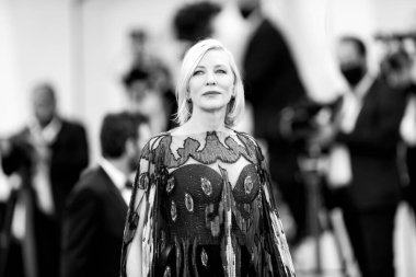 Cate Blanchett, 12 Eylül 2020 'de Venedik, İtalya' da düzenlenen 77. Venedik Film Festivali 'nin kapanış törenine katıldı..