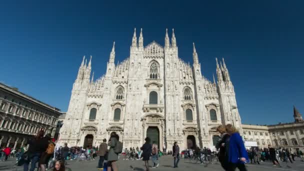Time Lapse Duomo People Walking Sunny Afternoon Milan Italy — Stock Video