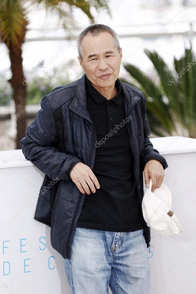 Film director Hou HsiaoHsien — Stock Editorial Photo © arp 80415166