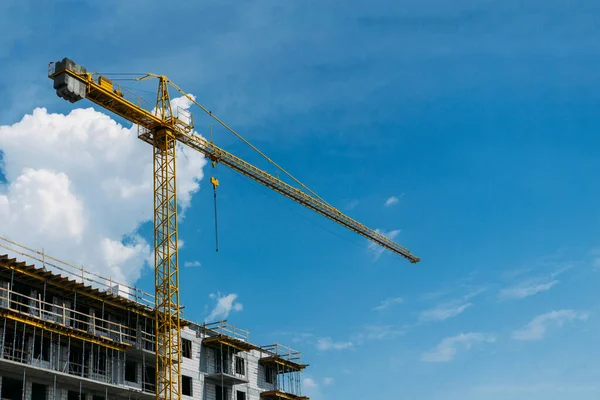 Crane Cloudy Sky — Stock Photo, Image