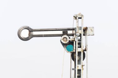 Paslı semaforlar. Tren taşıma sistemi. Demiryolu sinyal metal aygıtı.