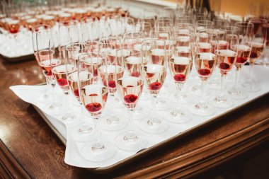 Masada şampanya bardakları