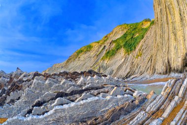Flysch, Flysch Cliffs, Bask Sahili UNESCO Global Geopark Ağı, Avrupa Geopark Ağı, Zumaia, Guipuzcoa, Bask Ülkesi, İspanya, Avrupa