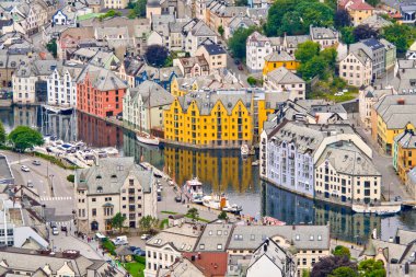 Şehir manzarası, Alesund, Norveç, İskandinavya, Avrupa