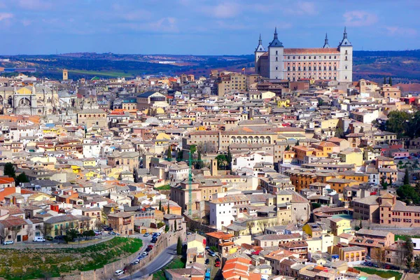 Stadtbild Und Alcazar Toledo Weltkulturerbe Der Unesco Kastilien Mancha Spanien — Stockfoto