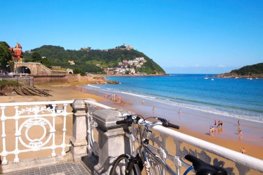 La Concha Beach Gezinti Alanı, San Sebastin, Donostia, Guipuzcoa, Bask Ülkesi, İspanya, Avrupa