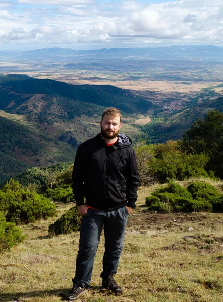 Dağdaki adam