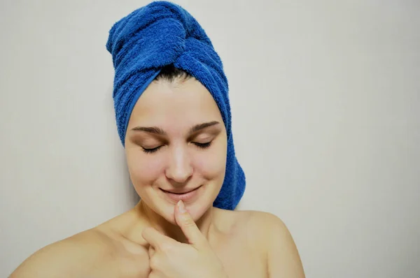 Beauty Spa Beautiful Woman Perfect Fresh Skin Face Towel Her — Stock Photo, Image