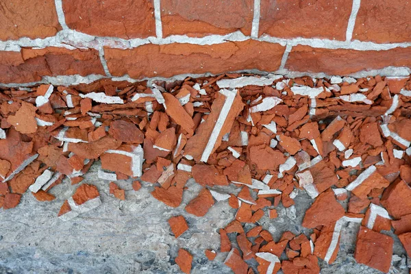 Small Fragments Red Brick Fell Old Street Wall Worn Out — Stock Photo, Image