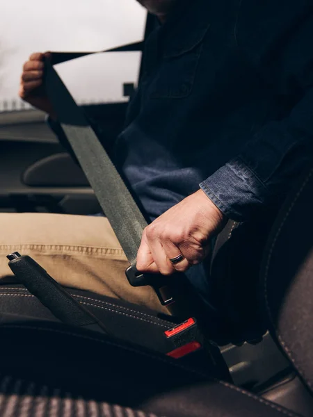 Close Male Driver Car Fastening Seatbelt Start Journey — Stock Photo, Image