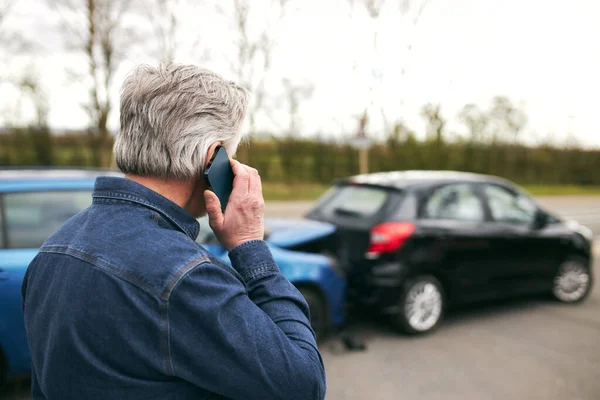 Rear View Senior Male Driver Standing Damaged Car Traffic Accident — Stock Photo, Image
