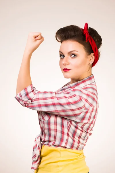 Junge Pin-up blonde Frau wie klassische wir können es tun Poster isoliert über weißem Hintergrund — Stockfoto