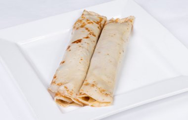 Krep et ve mantarları ile doldurulmuş