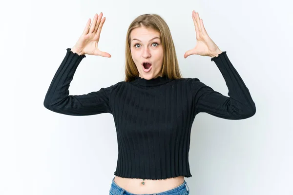 Giovane Donna Bionda Isolata Sfondo Bianco Che Celebra Una Vittoria — Foto Stock