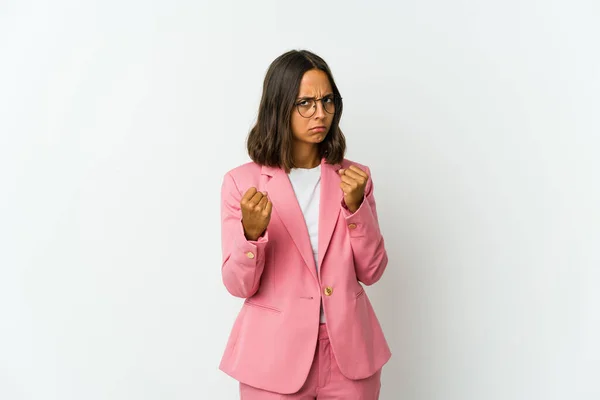 Jong Latin Business Vrouw Geïsoleerd Witte Achtergrond Jammeren Huilen Troosteloos — Stockfoto