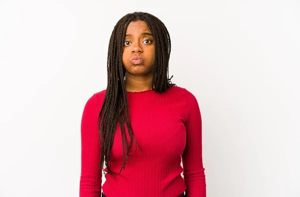 Νεαρή Αφροαμερικανή Γυναίκα Απομονωμένη Φυσάει Μάγουλα Έχει Κουραστεί Έννοια Έκφρασης — Φωτογραφία Αρχείου