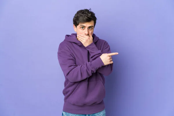Young Cool Man Pointing Side — Stock Photo, Image