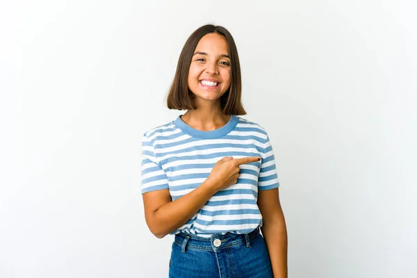 Young Mixed Race Woman Smiling Pointing Aside Showing Something Blank — Stock Photo, Image