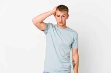 Kafkasyalı yakışıklı genç adam şoka uğruyor, önemli bir görüşme hatırladı..