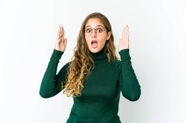 Kafkasyalı genç bir kadının bir fikri, ilham konsepti var.