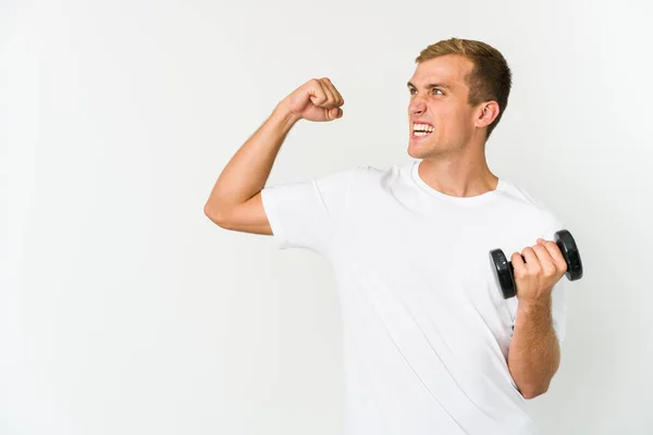 Junger Kaukasischer Mann Mit Isoliertem Gewicht Auf Weißem Hintergrund Hebt — Stockfoto