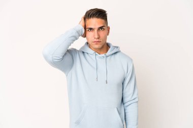 Genç, beyaz, yakışıklı, soyutlanmış, yorgun ve uykulu bir adam..