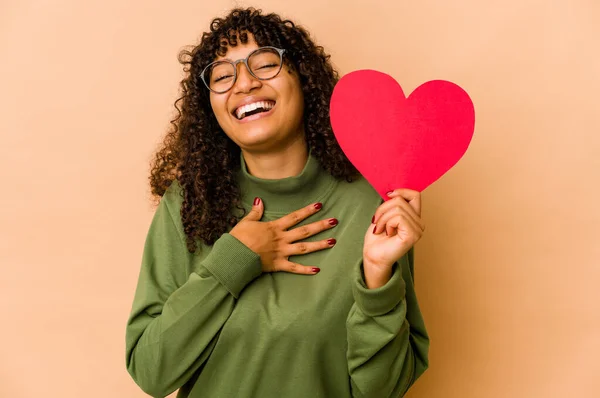 Jeune Afro Afro Américaine Africaine Tenant Une Saint Valentin Coeur — Photo