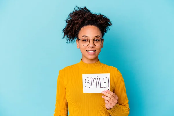 Junge Afrikanisch Amerikanische Mischlingshündin Mit Einem Lächeln Konzept Glücklich Lächelnd — Stockfoto