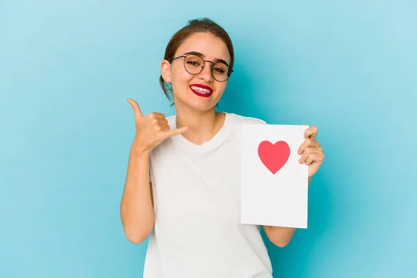 Jong Mager Arabisch Meisje Vasthouden Van Een Valentijnskaart Tonen Een — Stockfoto