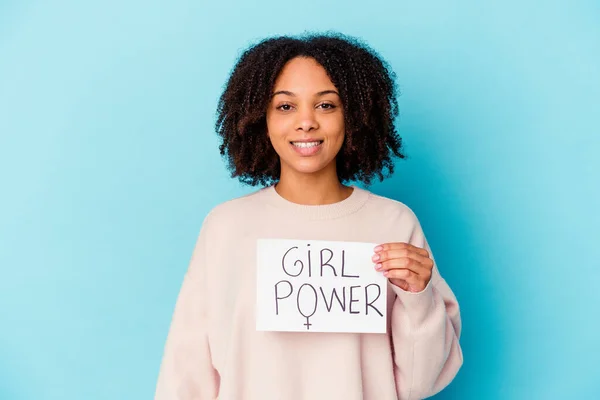 Junge Afrikanisch Amerikanische Mischlingshündin Mit Einem Girl Power Konzept Glücklich — Stockfoto