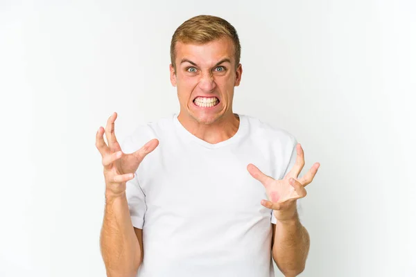 Jeune Homme Beau Caucasien Bouleversé Crier Avec Les Mains Tendues — Photo