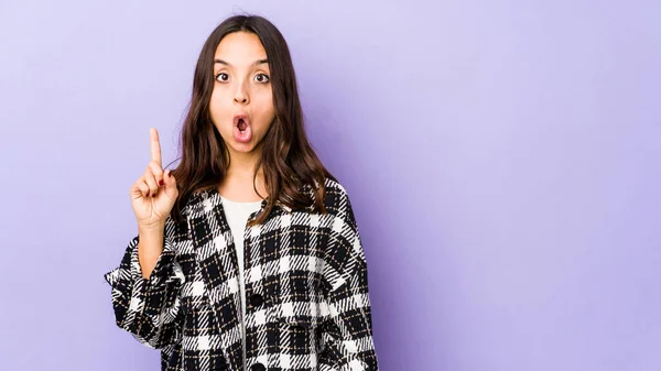 Young Mixed Race Hispanic Woman Isolated Having Some Great Idea — Stock Photo, Image