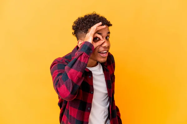 Young African American Curly Man Isolated Purple Excited Keeping Gesture — Stock Photo, Image