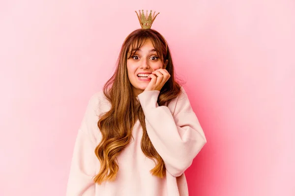 Young Caucasian Woman Princess Crown Isolated Biting Fingernails Nervous Very — Stock Photo, Image