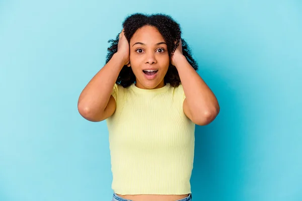 Young African American Mixed Race Woman Isolated Screaming Very Excited — Stock Photo, Image