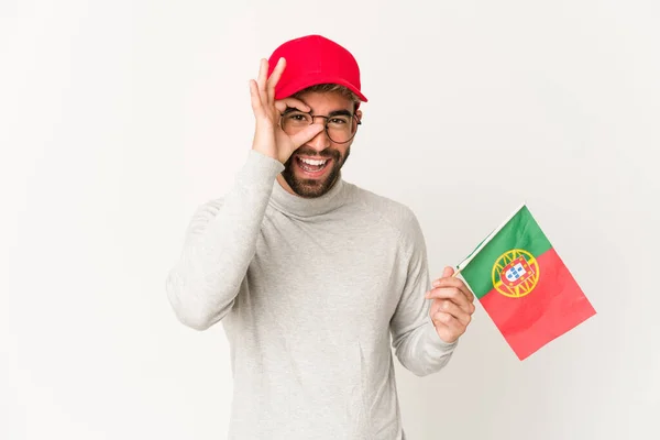 Joven Mujer Hispana Raza Mixta Sosteniendo Una Bandera Portugal Emocionada — Foto de Stock