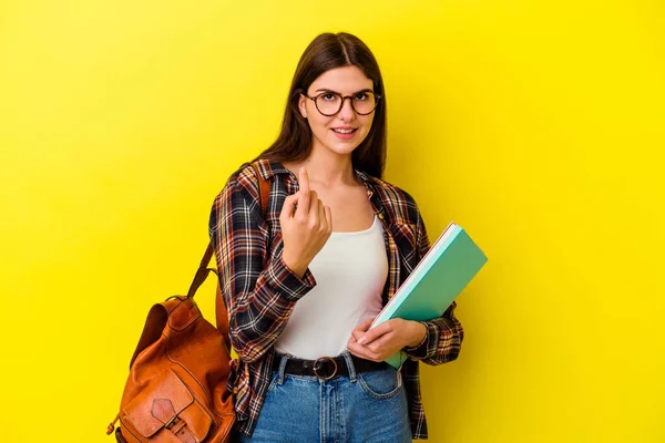 Jovem Estudante Mulher Isolada Fundo Amarelo Apontando Com Dedo Para — Fotografia de Stock