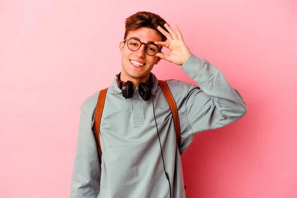 Joven Estudiante Hombre Aislado Rosa Fondo Excitado Mantener Gesto Ojo — Foto de Stock