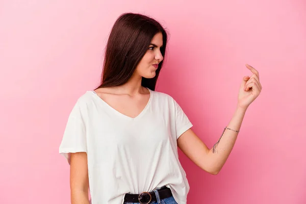 Young Caucasian Woman Isolated Pink Background Pointing Finger You Inviting — Stock Photo, Image
