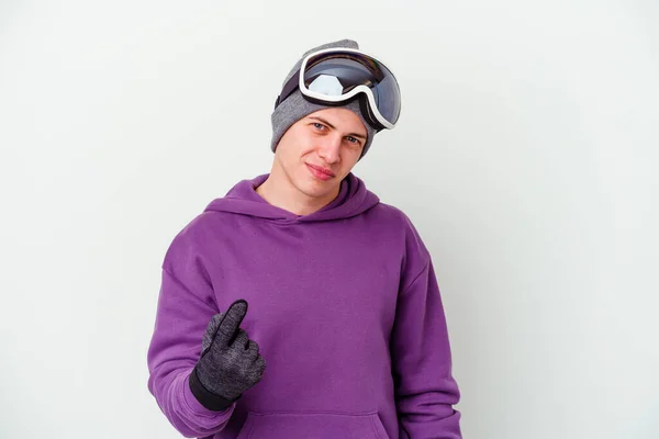 Νεαρός Άνδρας Κρατώντας Μια Snowboard Απομονώνονται Λευκό Φόντο Δείχνοντας Δάχτυλο — Φωτογραφία Αρχείου