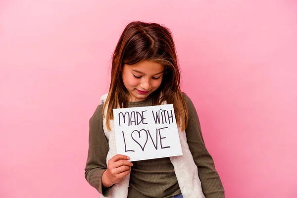 Niña Sosteniendo Una Pancarta Amor Aislada — Foto de Stock