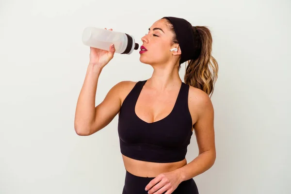 Junge Sportliche Fitness Frau Trinkt Wasser Aus Flasche Isoliert Auf — Stockfoto