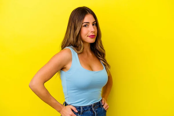 Young Caucasian Woman Isolated Yellow Background Frowning Face Displeasure Keeps — Stock Photo, Image
