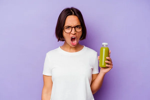 Young Mixed Race Woman Holding Healthy Smoothie Isolated Purple Background — Stock Photo, Image