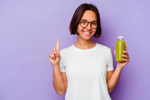 Young Mixed Race Woman Holding Healthy Smoothie Isolated Purple Background — Stock Photo, Image